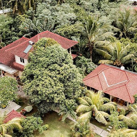 Sari Inn Kuta  Buitenkant foto