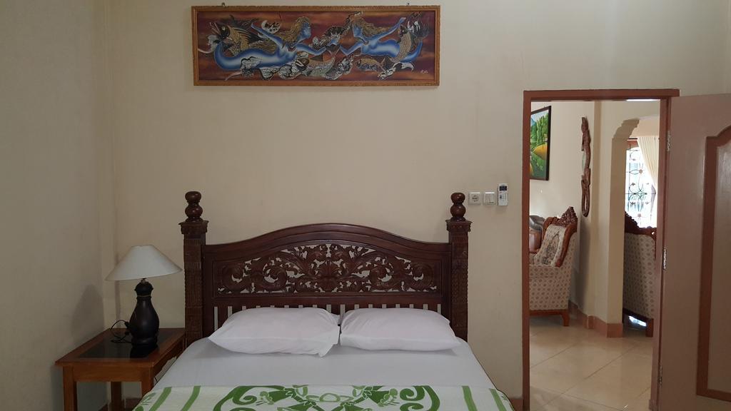 Sari Inn Kuta  Buitenkant foto