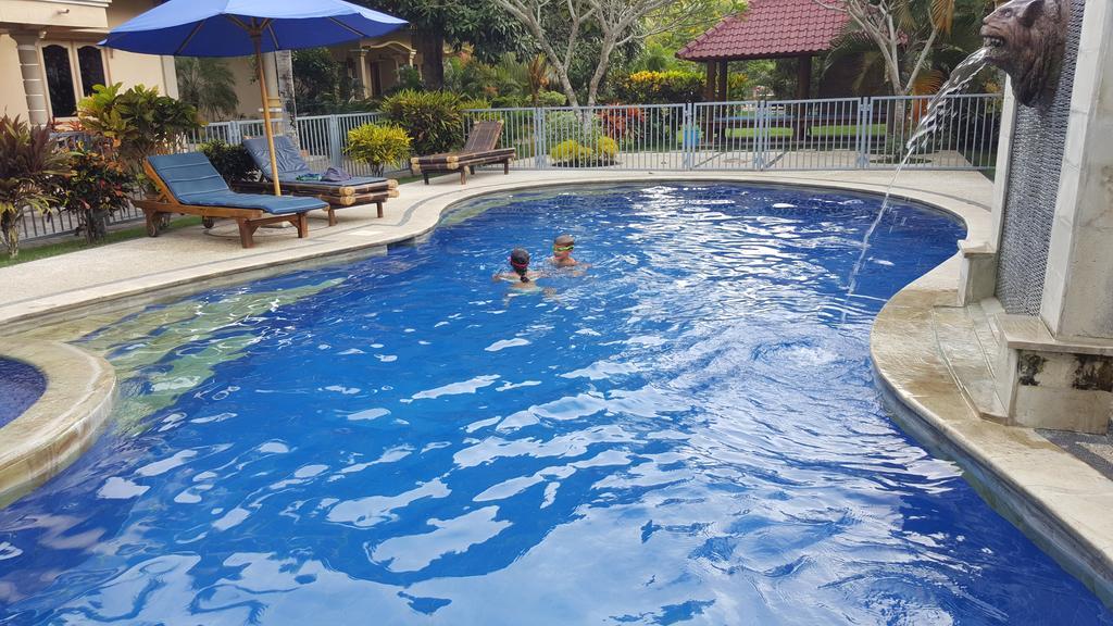 Sari Inn Kuta  Buitenkant foto